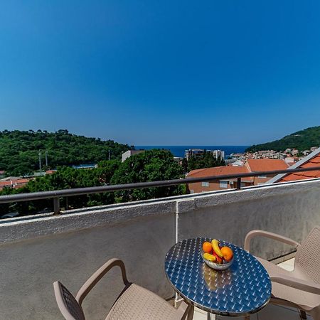 Apartment Knezevic Petrovac Exterior foto
